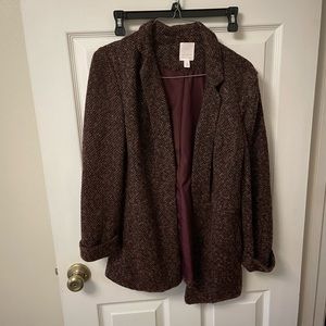 Maroon/Burgundy textured blazer from Lauren Conrad. Size small. Like new